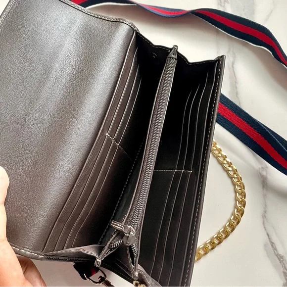 GUCCI GG Microguccissima wallet on Chain 💙❤️ - Picture 12 of 15